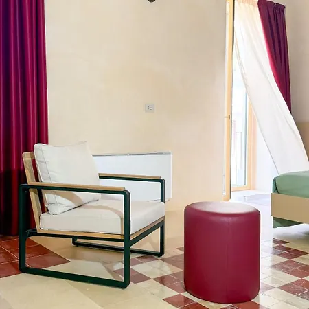 בית הארחה Palazzo Vigilarium - Boutique - Rooftop & Arts