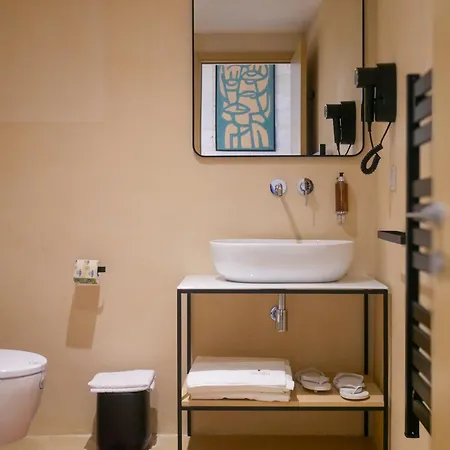 בית הארחה Palazzo Vigilarium - Boutique - Rooftop & Arts אוג'אנו לה קייזה