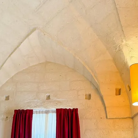 בית הארחה Palazzo Vigilarium - Boutique - Rooftop & Arts *