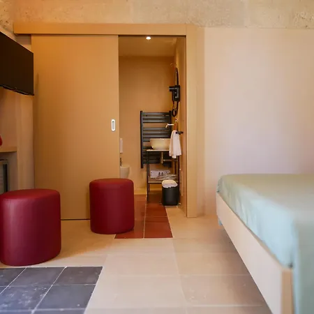 בית הארחה Palazzo Vigilarium - Boutique - Rooftop & Arts *