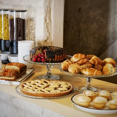 בית הארחה Palazzo Vigilarium - Boutique - Rooftop & Arts